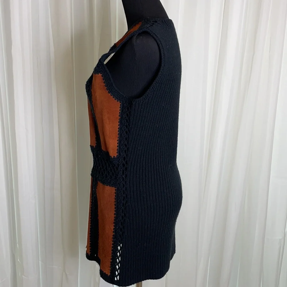 Vintage Suede and Black Crochet v-neck Vest, approximately Size M - Picture 4 of 7